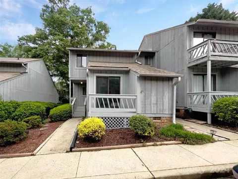 100 Willow Run 24 Dr #24, Gastonia, NC 28056