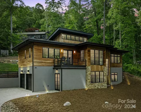 38 Brookwood Rd, Asheville, NC 28804