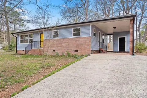 1627 American St, Gastonia, NC 28052