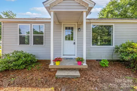 108 Longleaf St, Kershaw, SC 29067