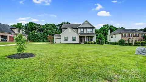 2137 Darian Way, Waxhaw, NC 28173