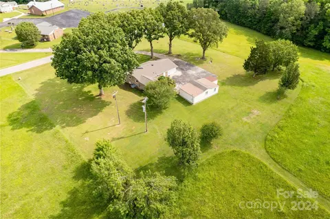 1394 Douglas Rd, Lancaster, SC 29720 photo 38