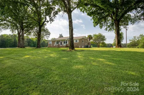 1394 Douglas Rd, Lancaster, SC 29720 photo 24