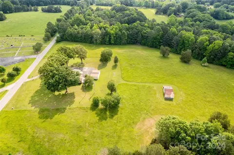 1394 Douglas Rd, Lancaster, SC 29720 photo 31