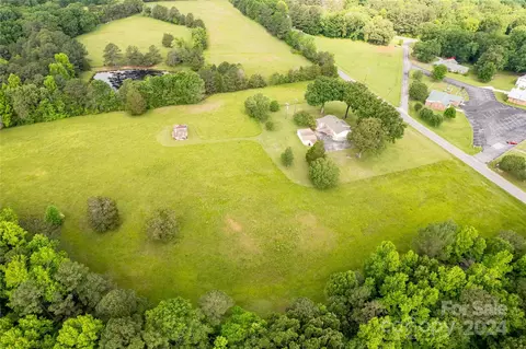 1394 Douglas Rd, Lancaster, SC 29720 photo 34