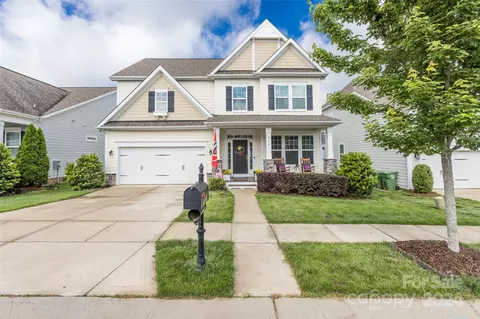 514 Lakeview Dr, Mcadenville, NC 28101