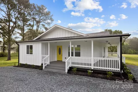 2211 Upper White Store Rd, Peachland, NC 28133