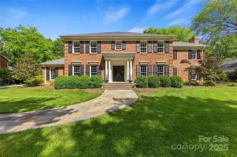 2313 Thetford Ct, Charlotte, NC 28211