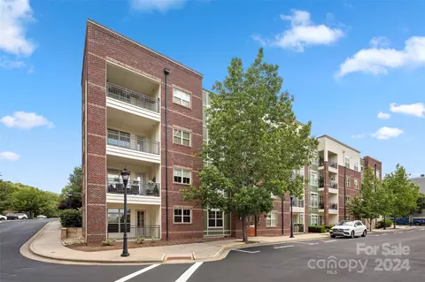 5 Farleigh B-04 St #B-04, Asheville, NC 28803