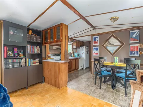 134 Moore Rd, Canton, NC 28716 photo 4