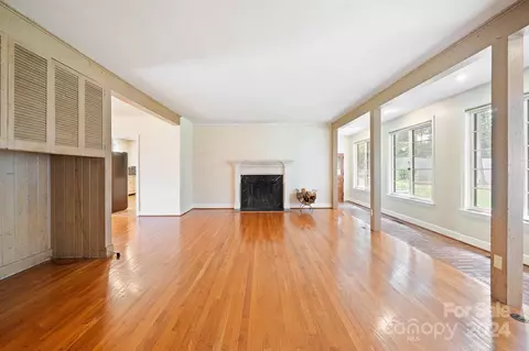 709 2nd Nw Ave NW, Conover, NC 28613 photo 11