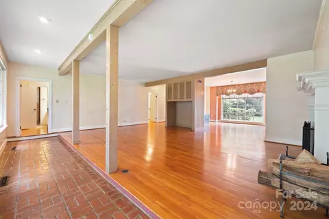 709 2nd Nw Ave NW, Conover, NC 28613 photo 9