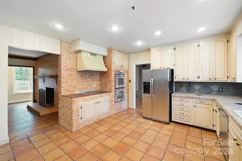 709 2nd Nw Ave NW, Conover, NC 28613 photo 28