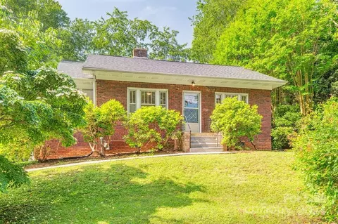 37 King St, Asheville, NC 28804