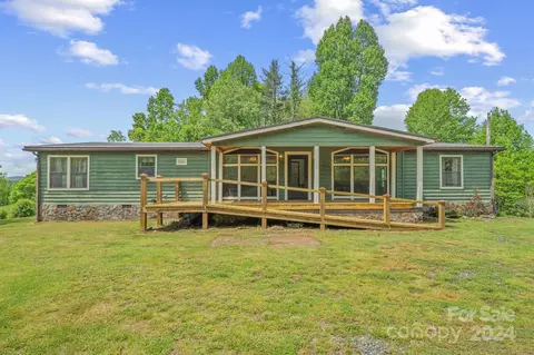 25 Easter Gap Rd, Marshall, NC 28753