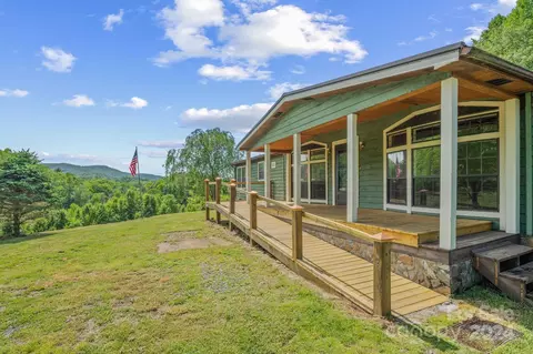 Exterior - 25 Easter Gap Rd, Marshall, NC 28753 photo 3 of 5