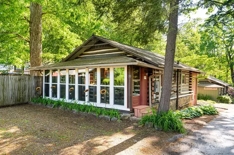 35 Azalea 35 Dr #35, Asheville, NC 28805