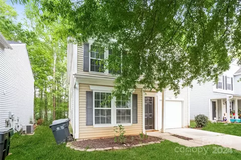 7116 Sycamore Grove Ct, Charlotte, NC 28227