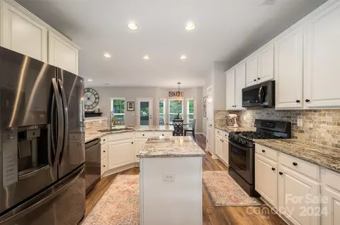545 Evening Mist Dr, Fort Mill, SC 29708 photo 10
