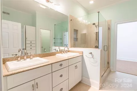 Bath - 738 Portpatrick Pl, Fort Mill, SC 29708 photo 4 of 4