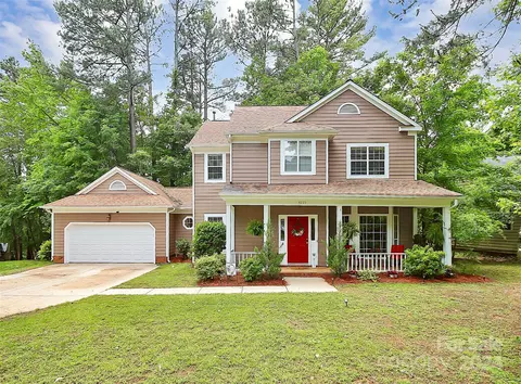 7225 Reedy Creek Rd, Charlotte, NC 28215