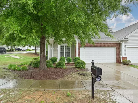 2037 Hudson Ln, Indian Land, SC 29707 photo 3