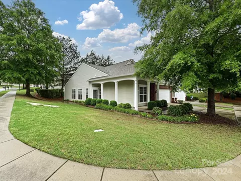 2037 Hudson Ln, Indian Land, SC 29707 photo 2