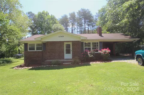 1049 Bethlehem Church Rd, Grover, NC 28073