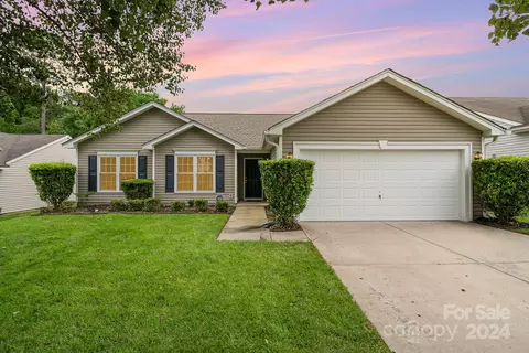 7115 Furlow Ln, Harrisburg, NC 28075
