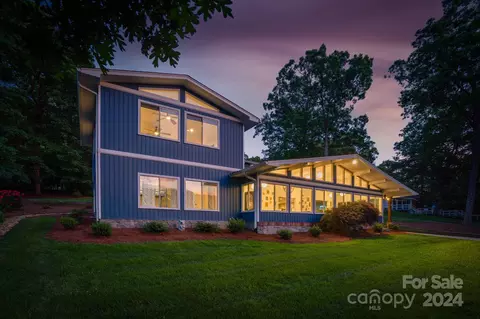 920 Panther Point Rd, Richfield, NC 28137