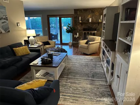 20367 Harborgate Ct, Cornelius, NC 28031 photo 19