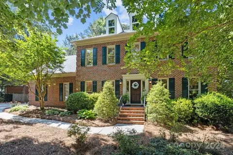 7501 Celtic Ct, Charlotte, NC 28277