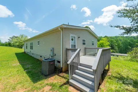 174 Ansel Way, Hendersonville, NC 28792