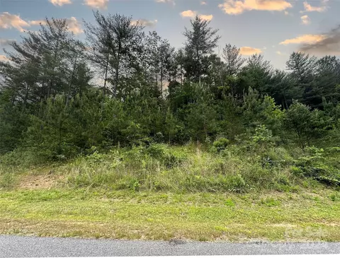 3358 Peninsula Pointe Nw 105 Dr NW #105, Valdese, NC 28690