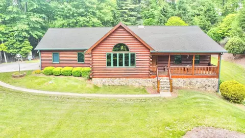 2391 Trail Ln, Lenoir, NC 28645