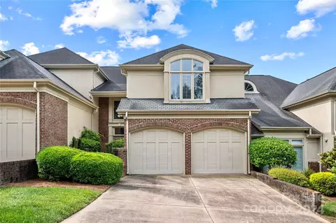 6009 Old Well House Rd, Charlotte, NC 28226