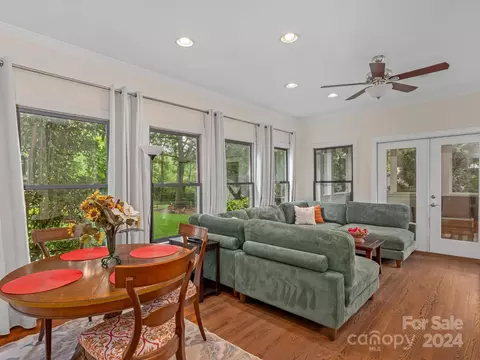 653 Concord Rd, Davidson, NC 28036 photo 6