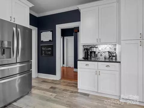 653 Concord Rd, Davidson, NC 28036 photo 4