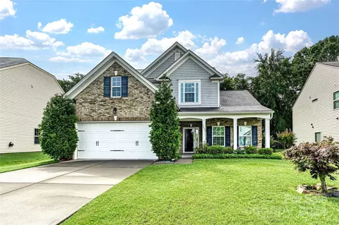 2936 Parsifal Ln, Charlotte, NC 28213