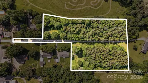 Oak Trail Lane, Charlotte, NC 28216