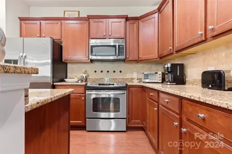 2038 Hudson Ln, Indian Land, SC 29707 photo 6