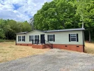 3408 Gatewood Dr, Gastonia, NC 28056