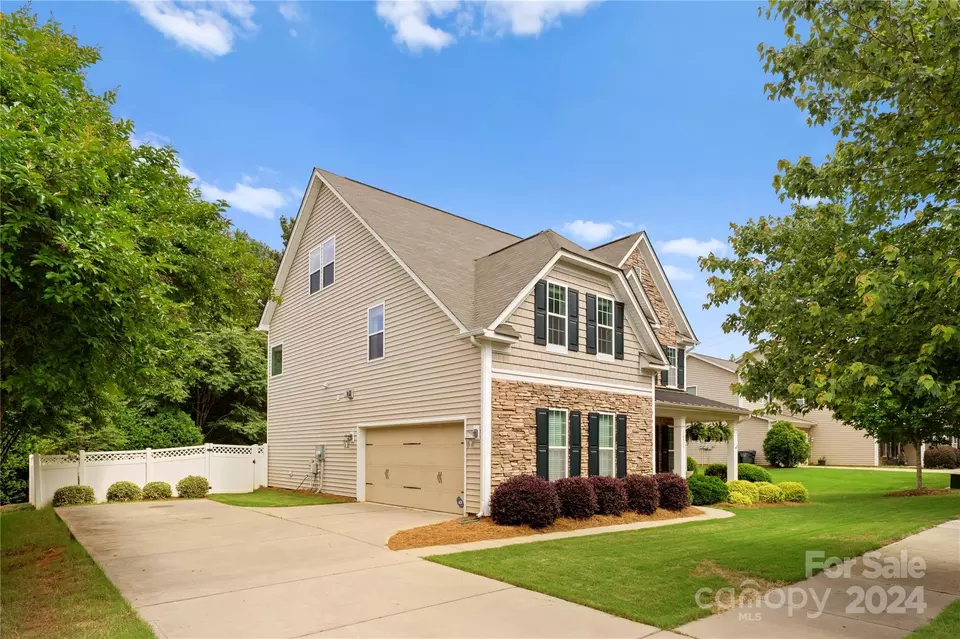  14515 Rhiannon Ln, Huntersville, NC 28078 photo 2