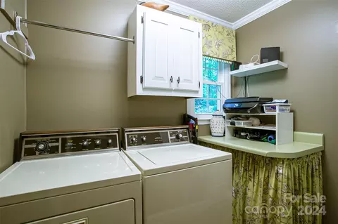 301 Chickadee Ln, Brevard, NC 28712 photo 36