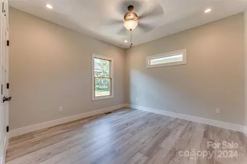 208 Ashworth Ave, Brevard, NC 28712 photo 24