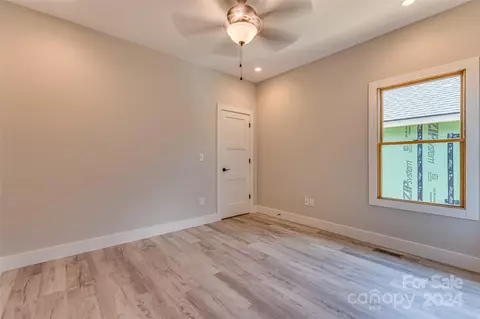 208 Ashworth Ave, Brevard, NC 28712 photo 29