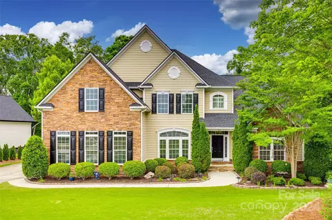 352 Calming Way, Tega Cay, SC 29708