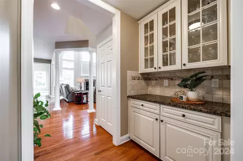 Entry Way - 352 Calming Way, Tega Cay, SC 29708 photo 3 of 5