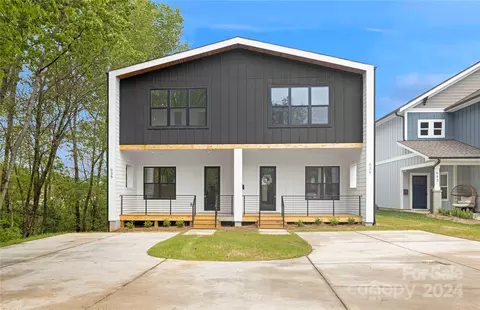 639 Tennyson Dr, Charlotte, NC 28208