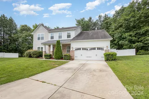 3075 Robusta Ct, Gastonia, NC 28056
